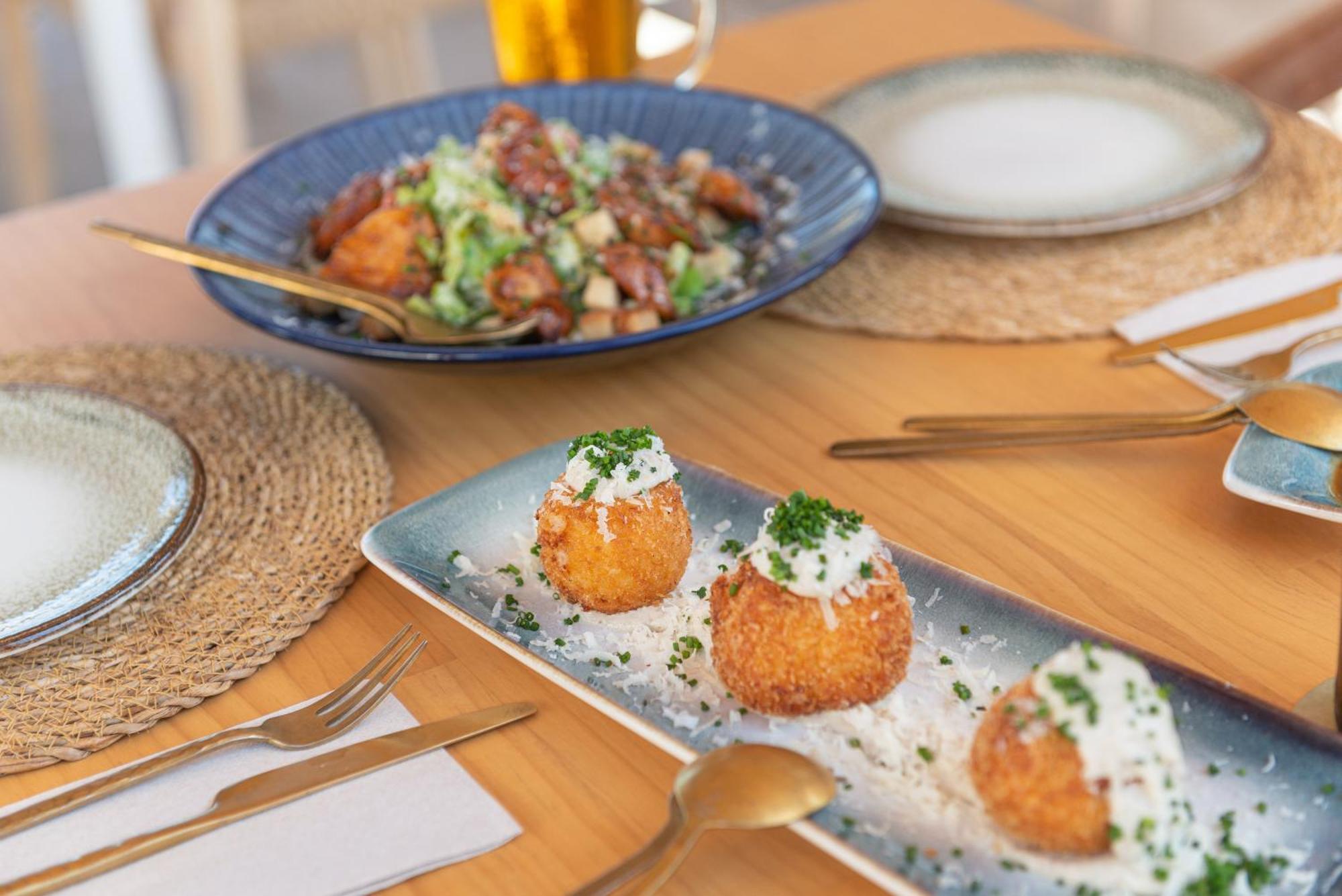 קאלה בונה Hotel Atolon & Kaafu Beach Club מראה חיצוני תמונה